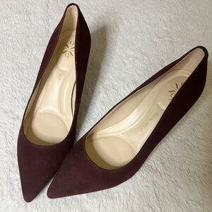 Nine West Burgundy Suede Heels size 6